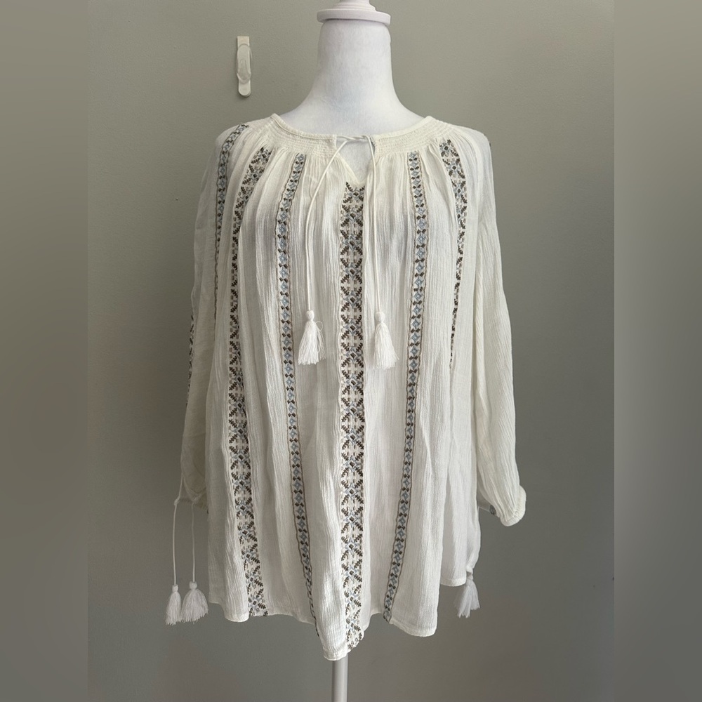 J Jill Embroidered Tasseled Peasant Bohemian Top Size Medium